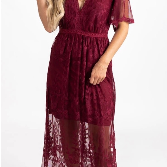 Beautiful maci lace dress new never worn - Picture 4 of 4